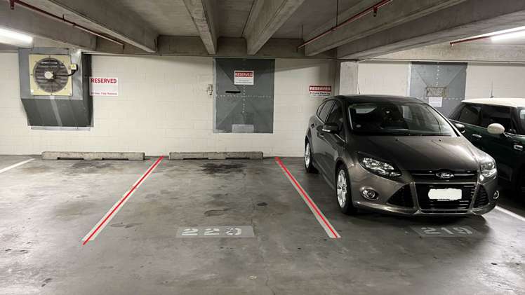 2305/8 Albert Street Auckland Central_13