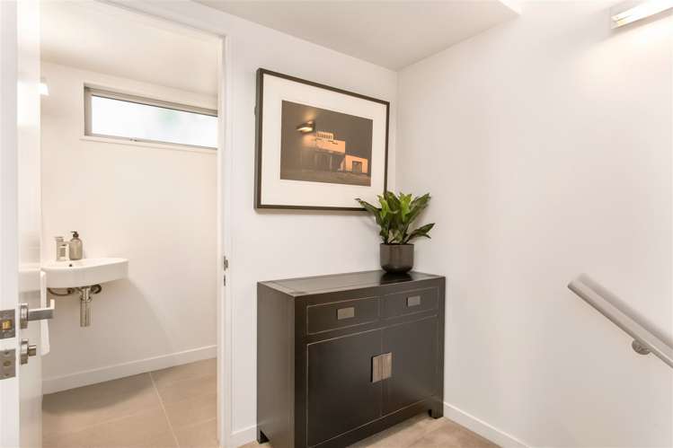 1/63 Burke Street Addington_9