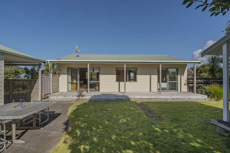2 Winderton Way Pauanui_3