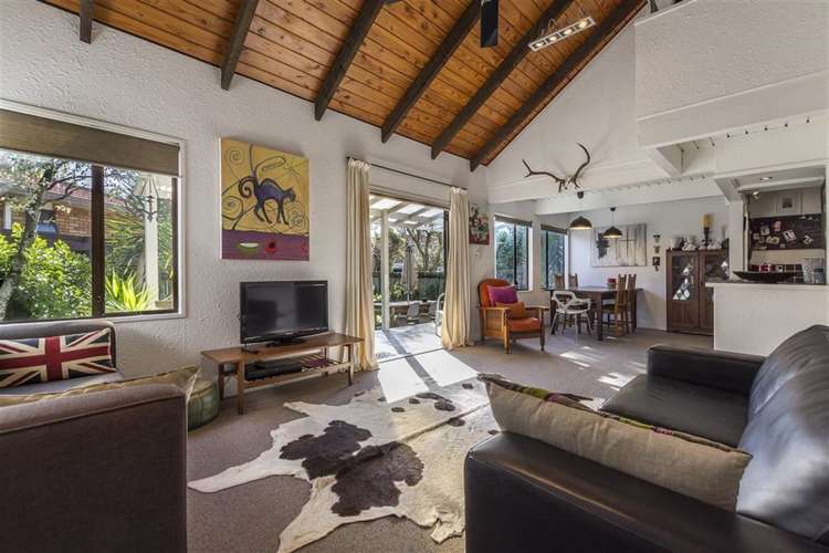 63 Eaton Crescent Matua_1