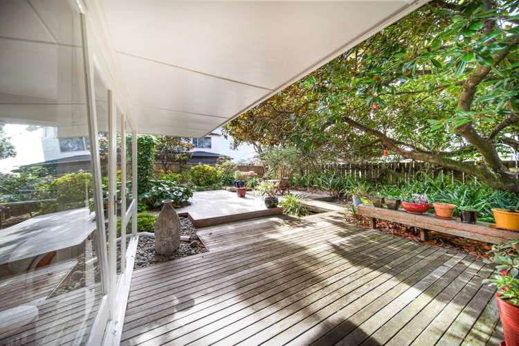 46 Meadway Sunnyhills_16