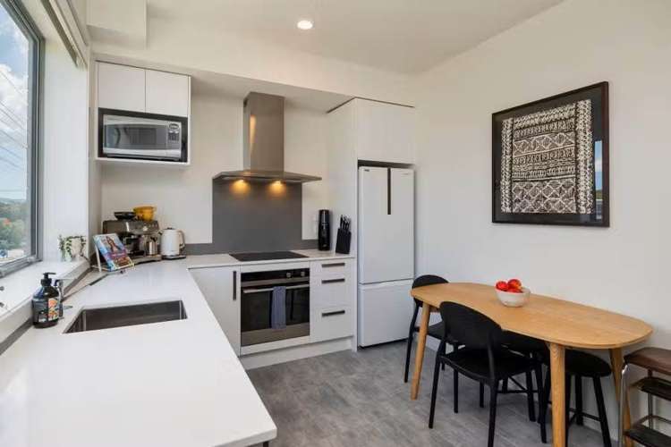 2 Wharetana Crescent New Lynn_2