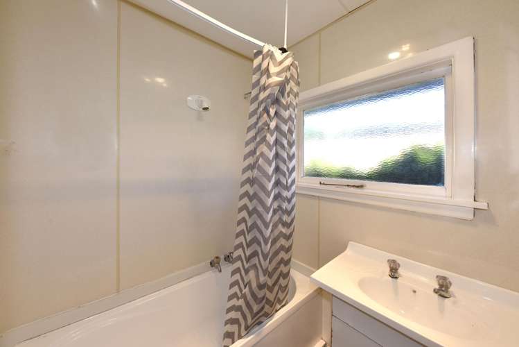 94 Joy Street Shirley_9