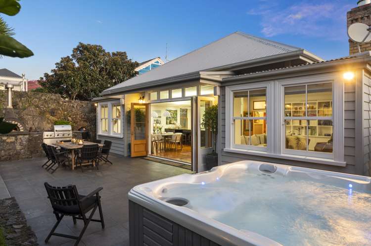 10 Kamahi Street Mount Eden_24