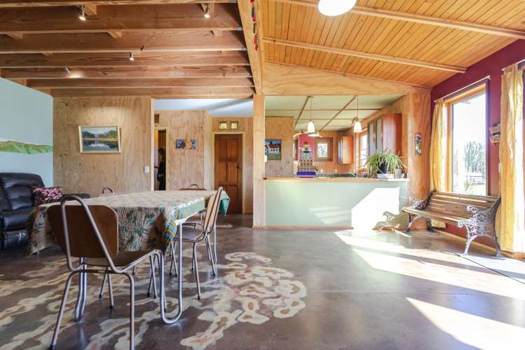 99 The Strand Okarito_8