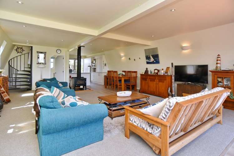 106 Dunns Avenue The Pines Beach_6