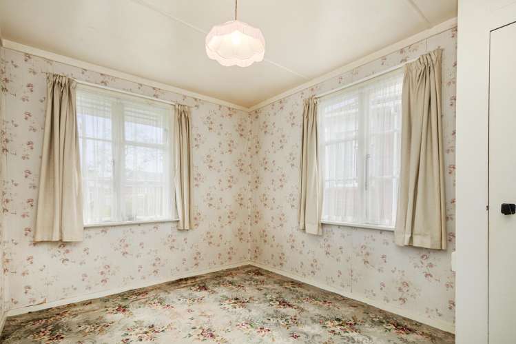 107 Wilkie Crescent Naenae_6