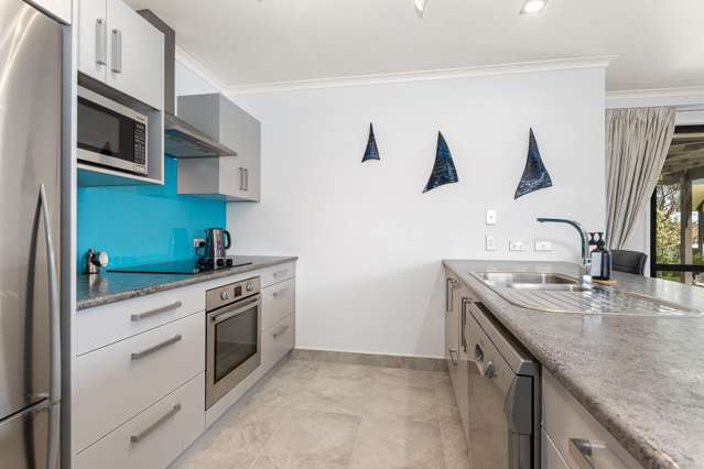 16 North Crest Drive Onerahi_3