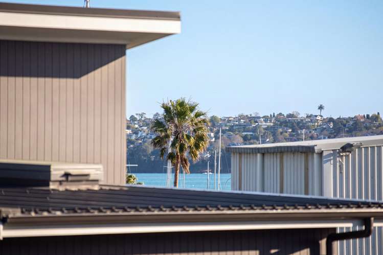 4 Quarters Lane Beachlands_51