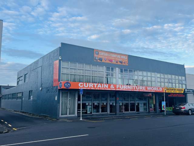 Affordable Town Center Lease in Otahuhu