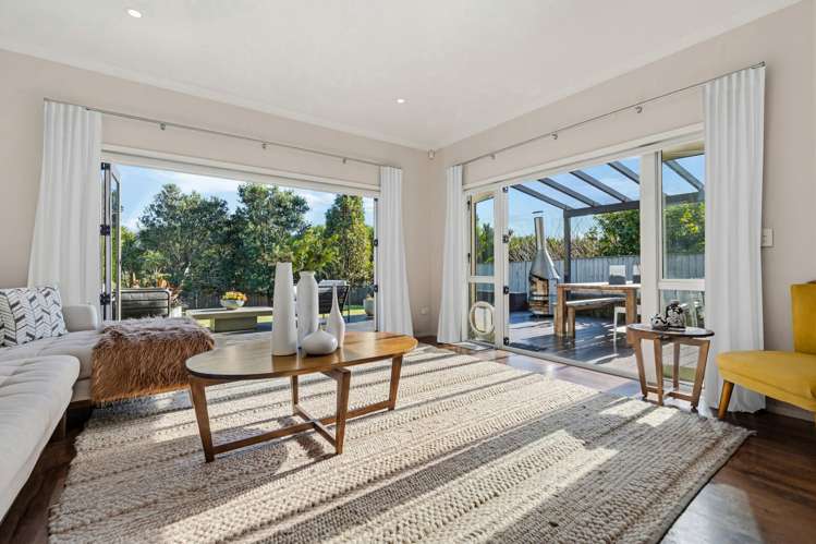 37 Searle Drive Patumahoe_11