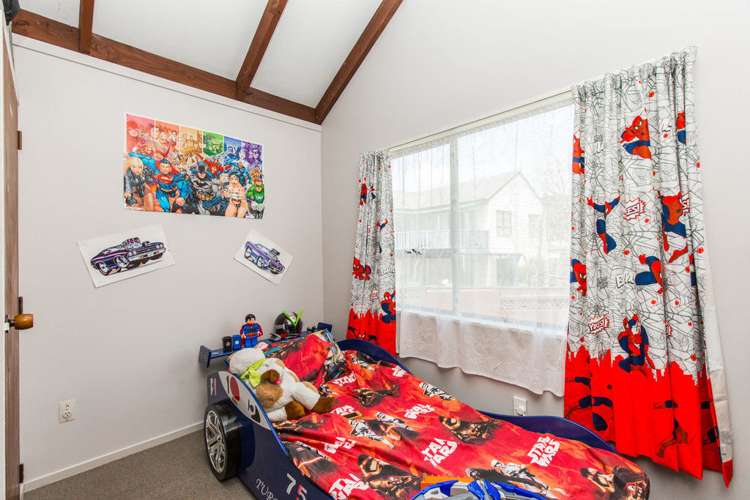 17 Banyan Drive Totara Heights_12