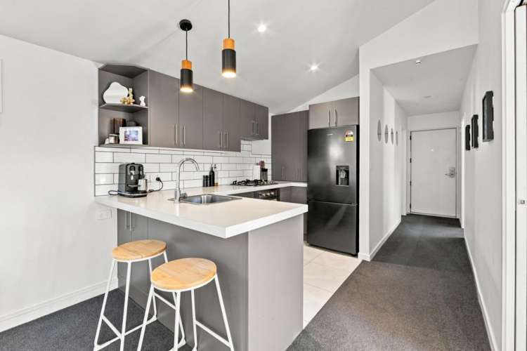 11/12 Latimer Square Christchurch Central_7