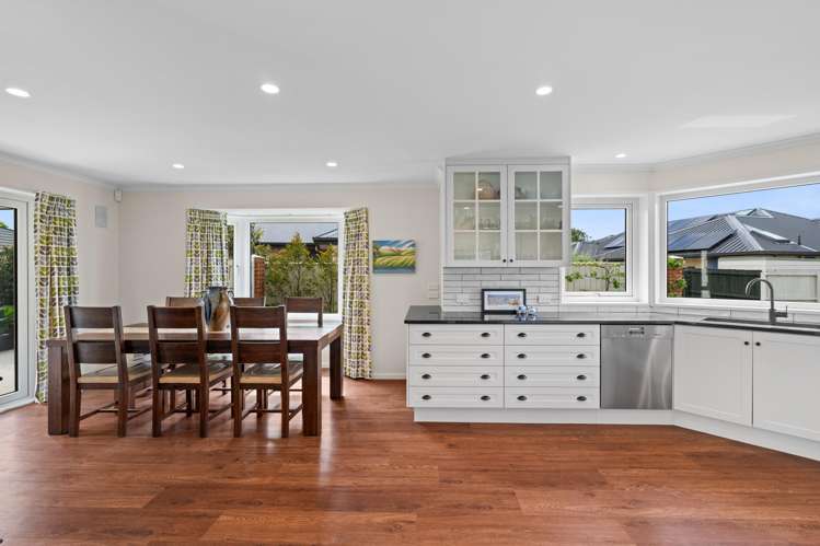 46 Marble Wood Drive_5