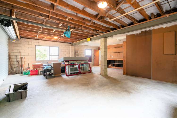 4 Shanks Street Green Island_19