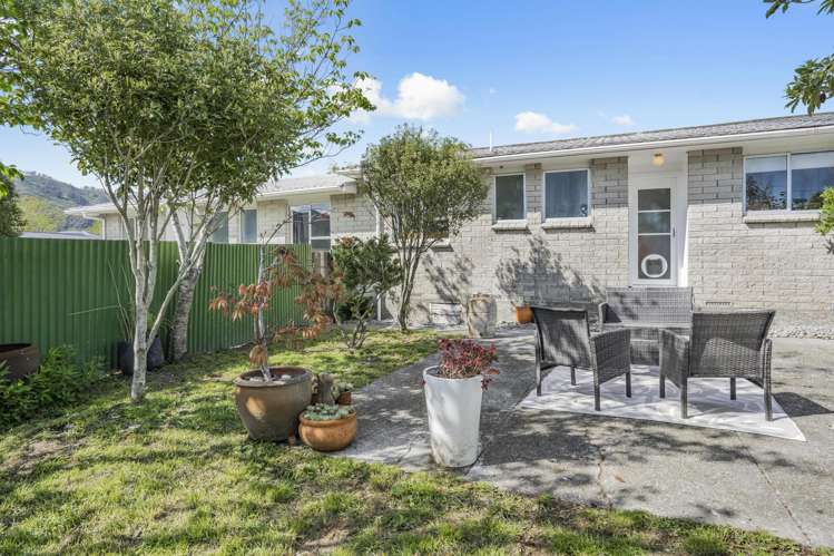 186C Wellington Road Wainuiomata_0