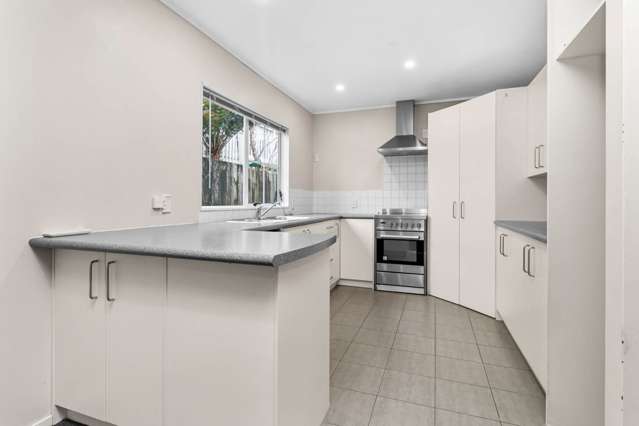 49 Glendale Road Glen Eden_1