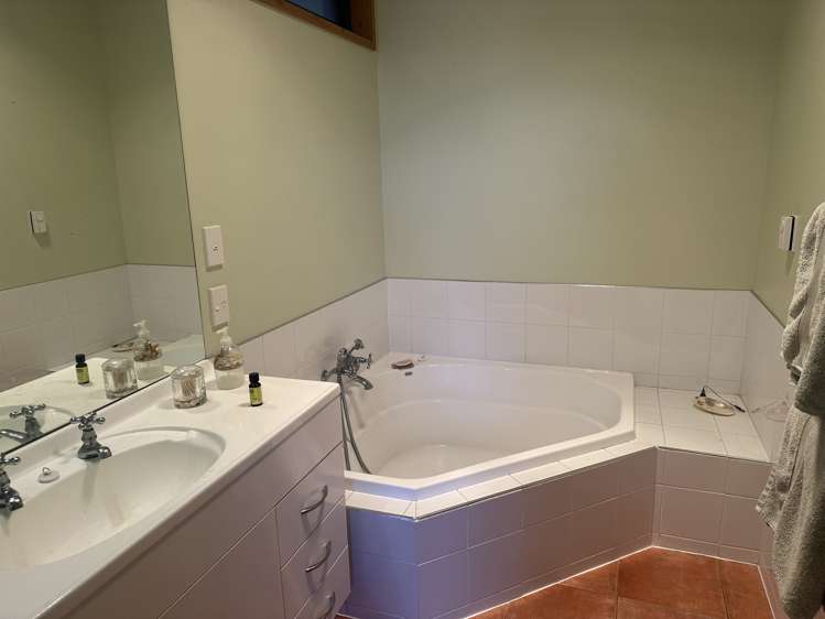 28 Rue Cachalot Akaroa_11