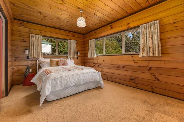 64 Elizabeth Street Waikanae_12