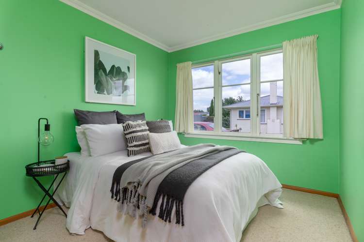 14 Barrett Place Carterton_8