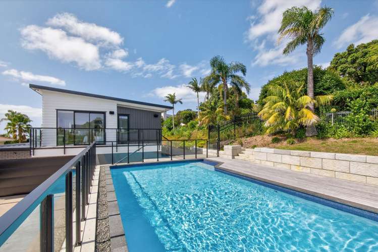 1 Rangitoto View Road Cockle Bay_5