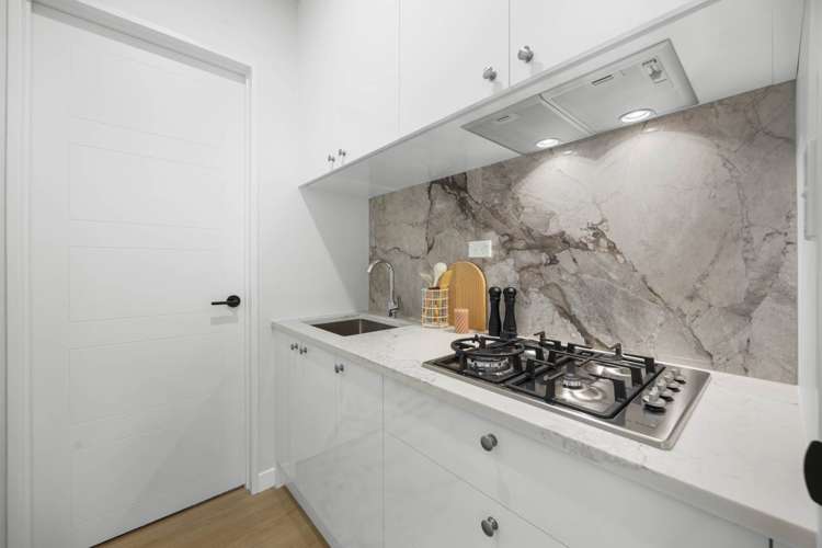 6 & 8 Tuwai Crescent Opaheke_46