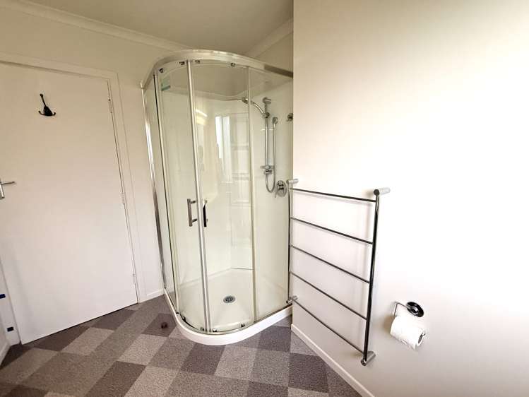 2417 Bluff Highway Greenpoint_21