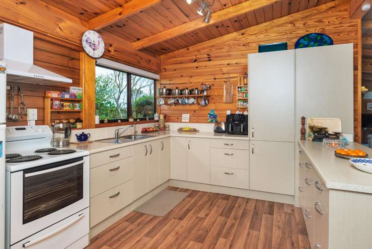 5 Tui Grove Te Haumi_6