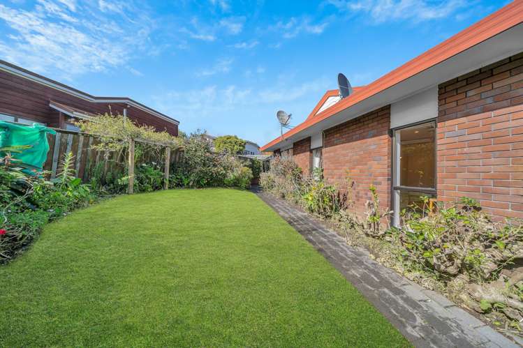 16 Landsberg Way Windsor Park_19