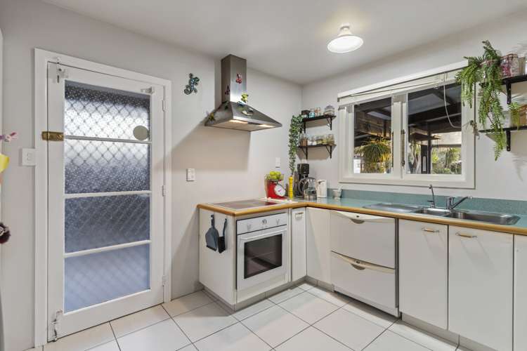 17 Ranui Station Road Ranui_13