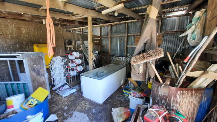 746 Clutha River Road Rongahere_37