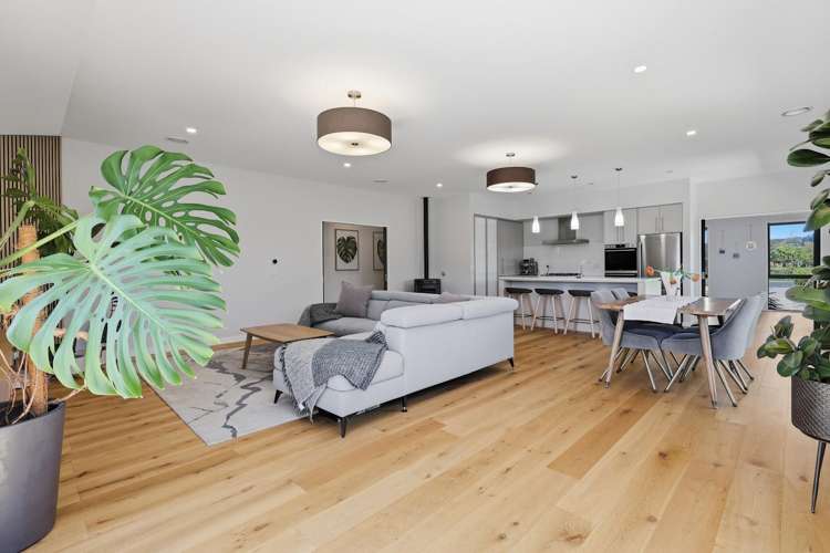 8 Silver Springs Boulevard Mosgiel_7