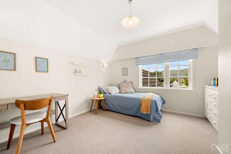 14 Willoughby Street Woburn_10