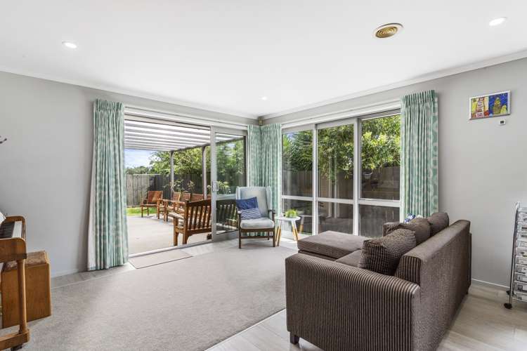 33 Captain Mitchell Drive Opaheke_14