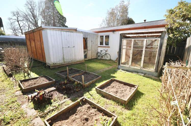 69 Main North Road Geraldine_24