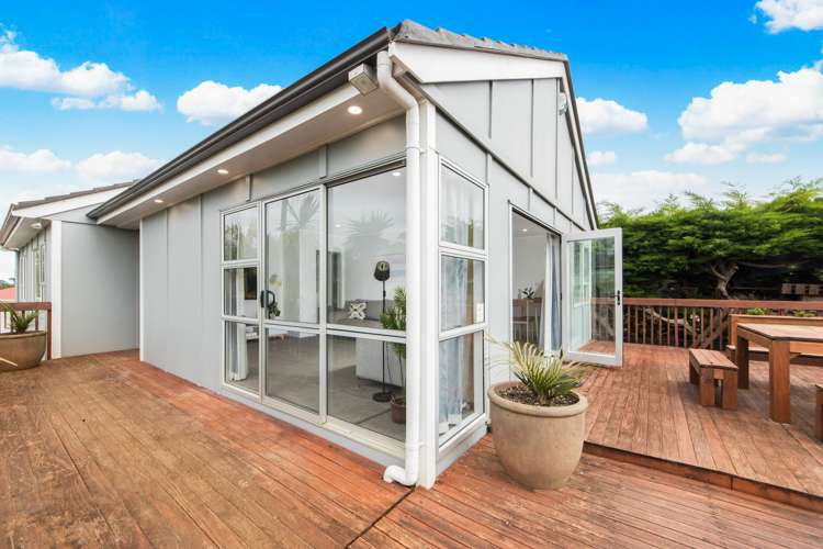 44 Zita Maria Drive Massey_5