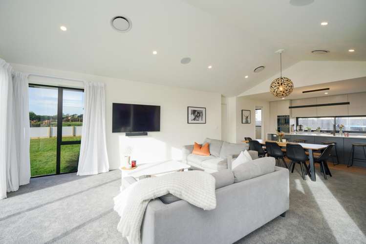 6 Chatham Rise Seaward Bush_12