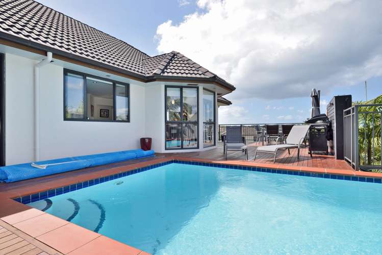 99 Alec Craig Way Gulf Harbour_0