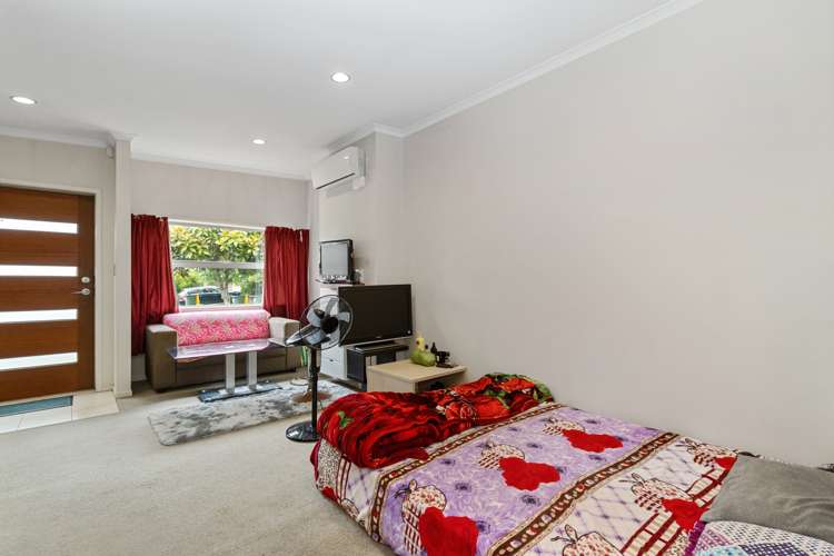 11/46 Peachgrove Road Hamilton East_2