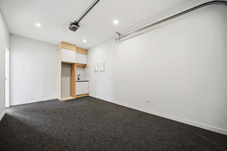 1/6 Allington Road Royal Heights_22