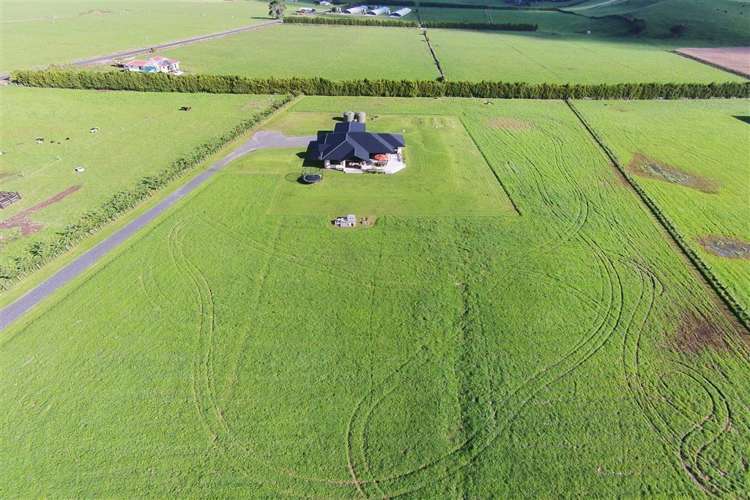 555 Waiuku Road Mauku_14