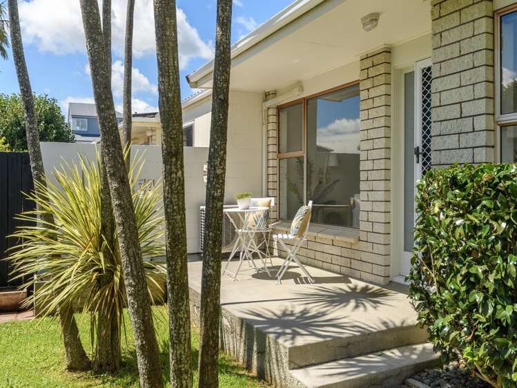 2/388 Devonport Road Avenues_11