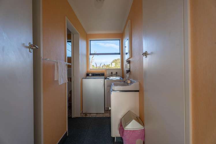 3 Kowhai Street Kaka Point_7
