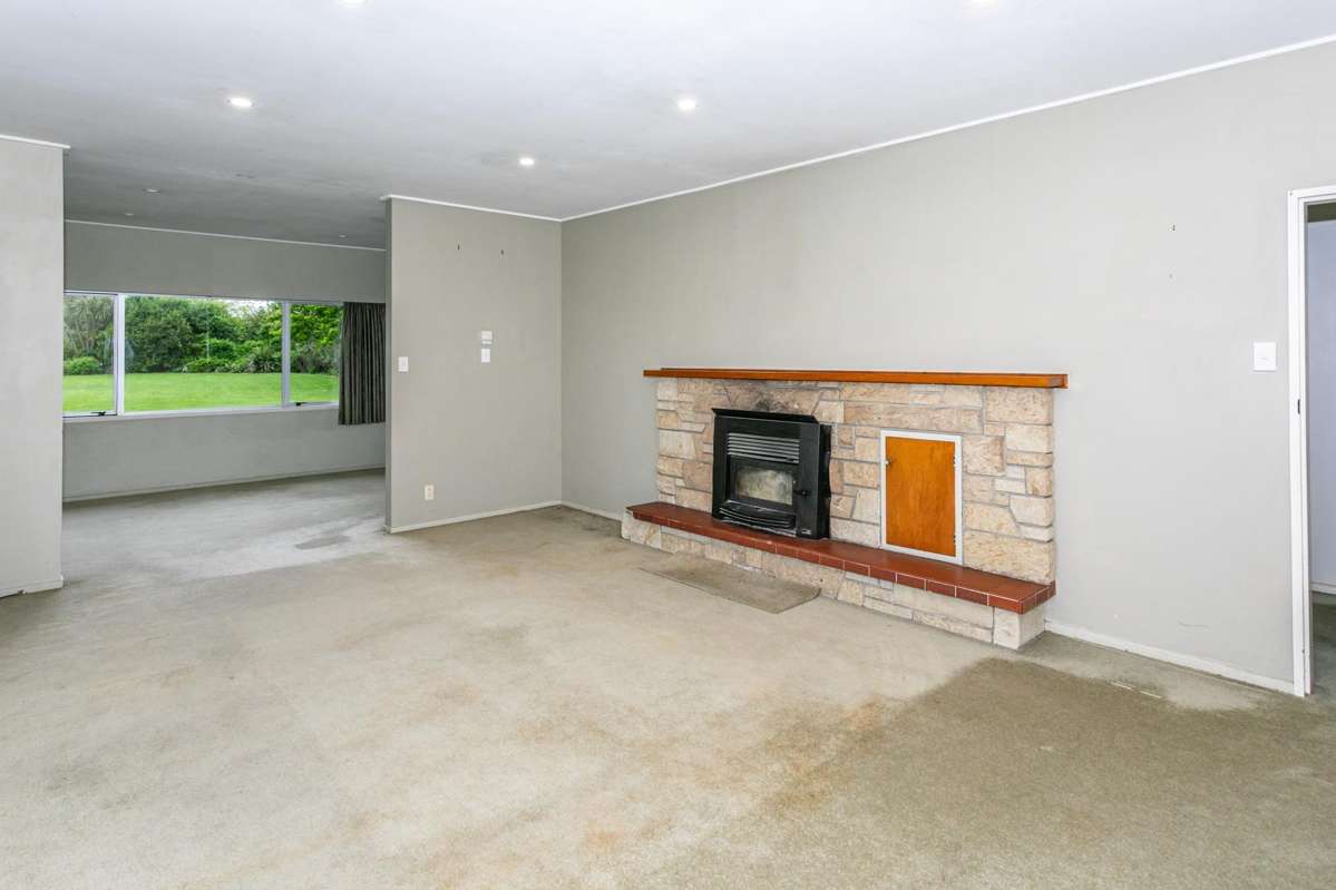 453 Waghorn Road_3