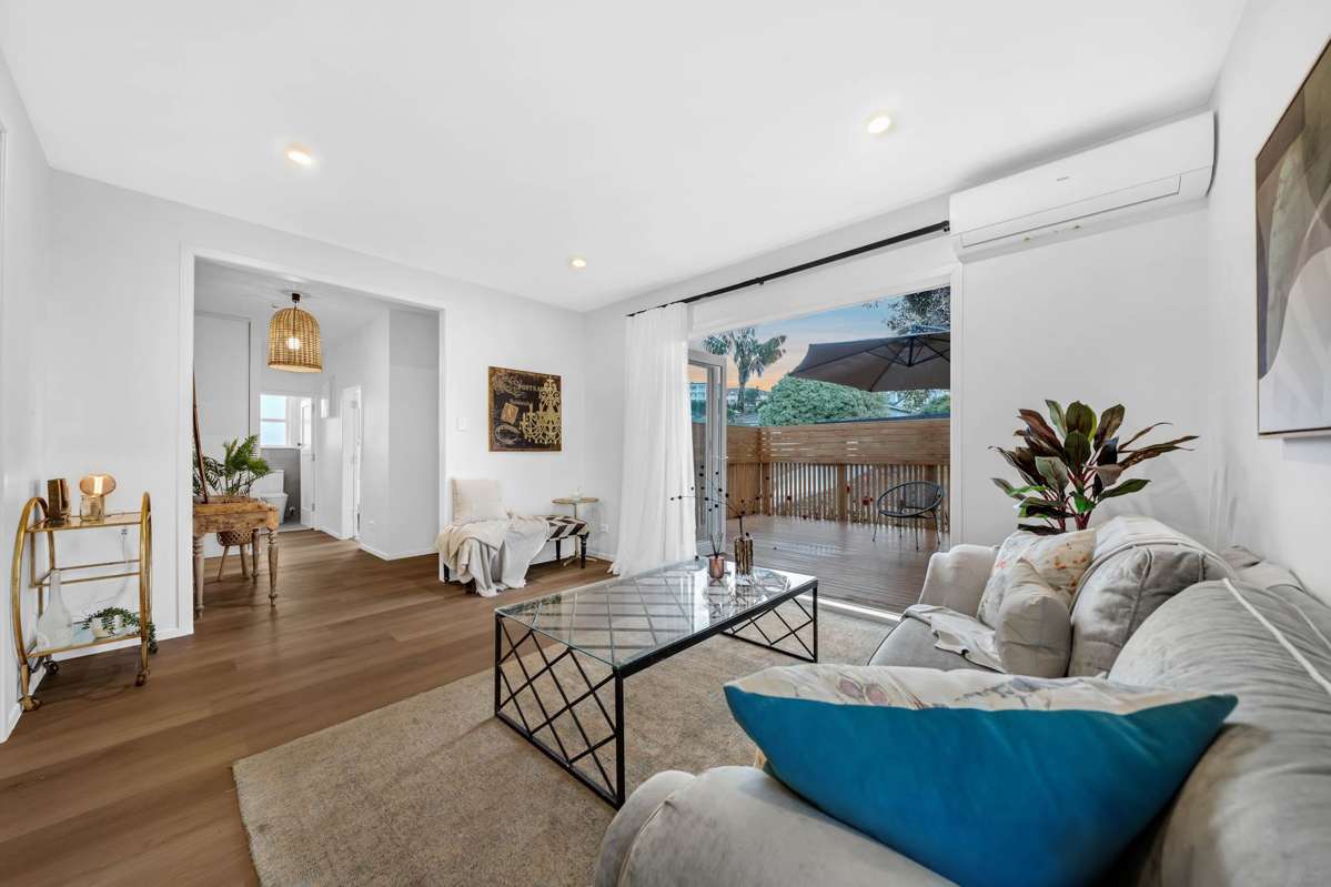 1/8 Hillsborough Road_1