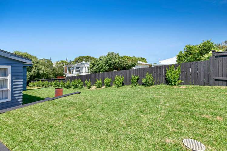 4 Forlong Rise Helensville_29