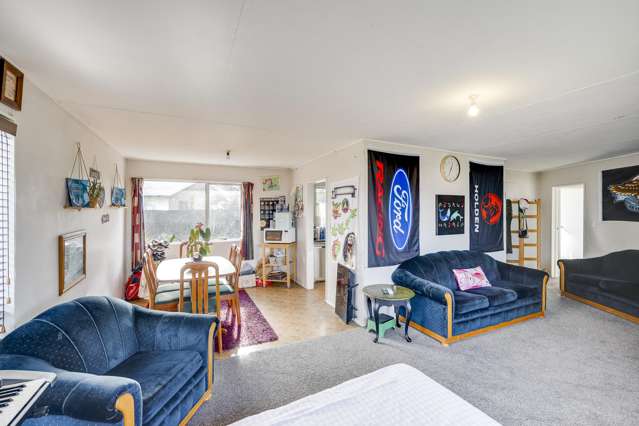 250 Flaxmere Avenue Flaxmere_2