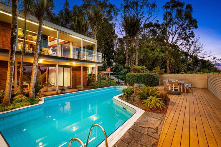 79 Scenic Drive Titirangi_4