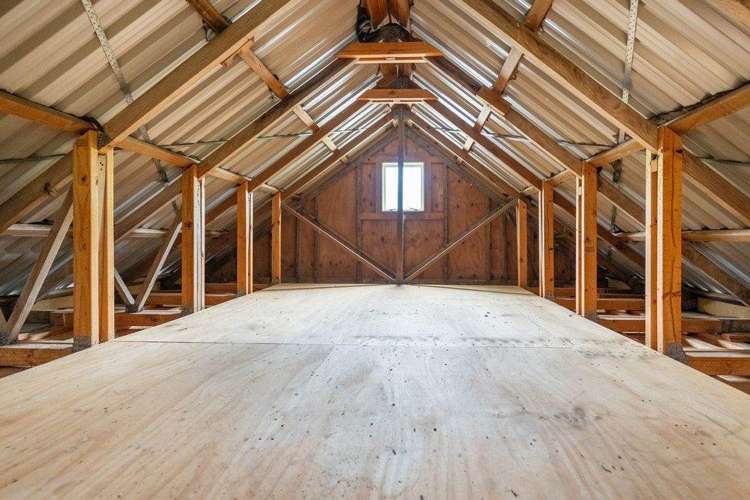 11 Lascelles Drive Dairy Flat_13