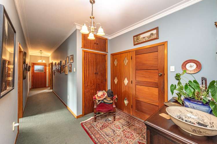 21 Riverbank Road Okoia_12